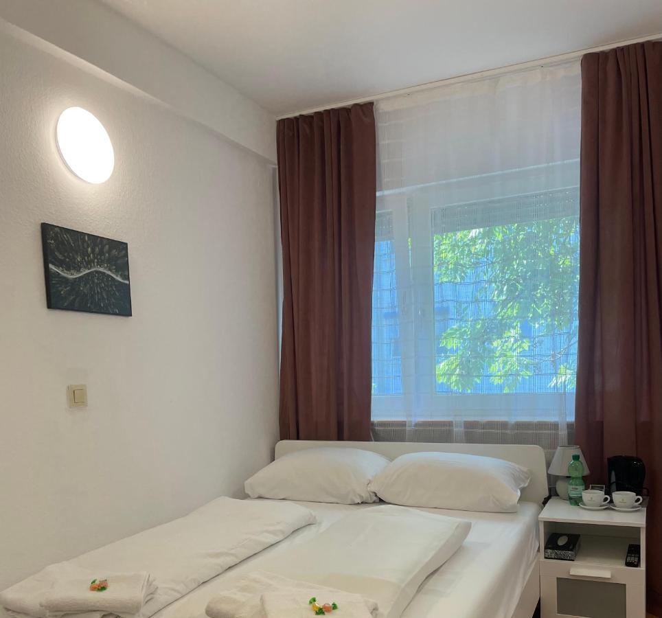 Hotel Starlight Φραγκφούρτη Εξωτερικό φωτογραφία