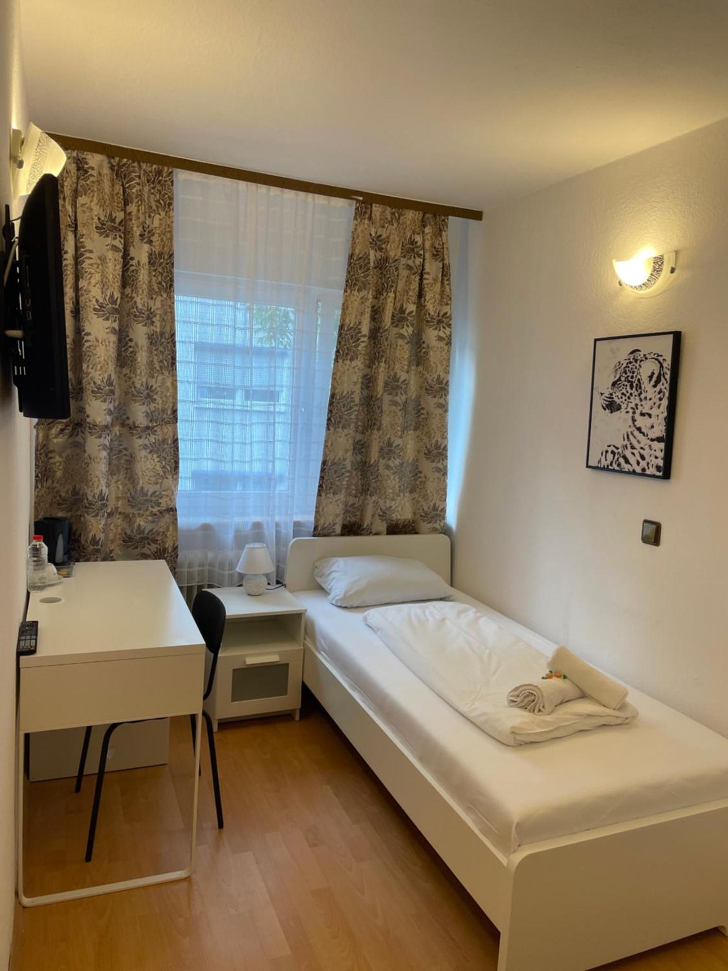 Hotel Starlight Φραγκφούρτη Εξωτερικό φωτογραφία